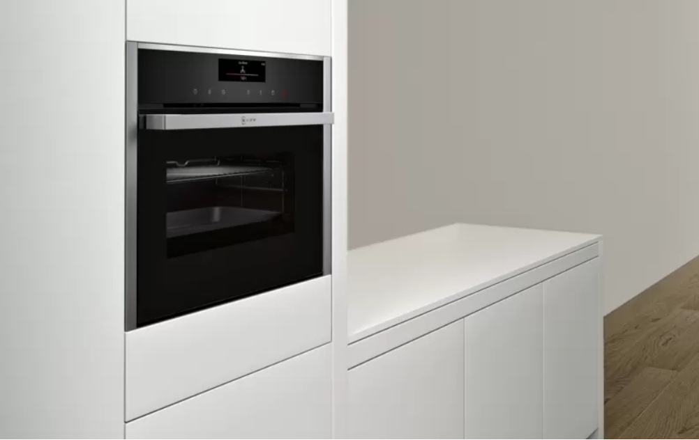 Horno compacto Neff multifunción, modelo C17CR22G0